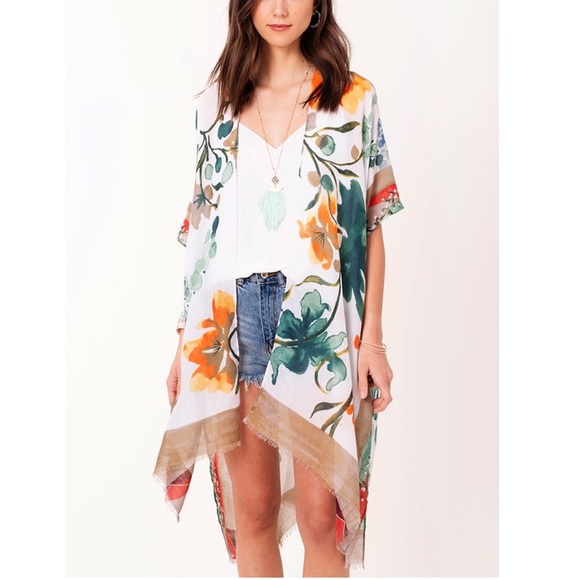 Floral Print Kimono - Picture 2 of 7